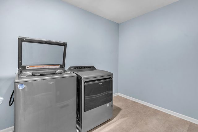 615 Ensign Place, Hebron, IN 46341