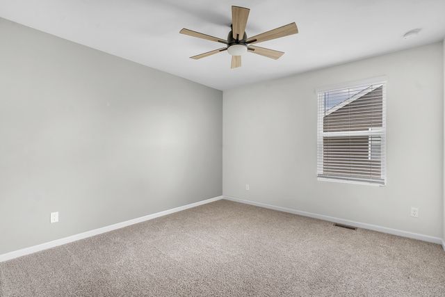 615 Ensign Place, Hebron, IN 46341