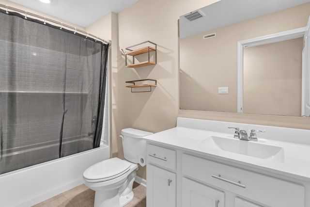 615 Ensign Place, Hebron, IN 46341