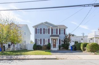 215 Cambridge St, Fall River, MA 02721