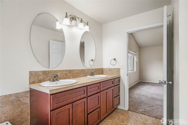 7615 198th Street E, Spanaway, WA 98387