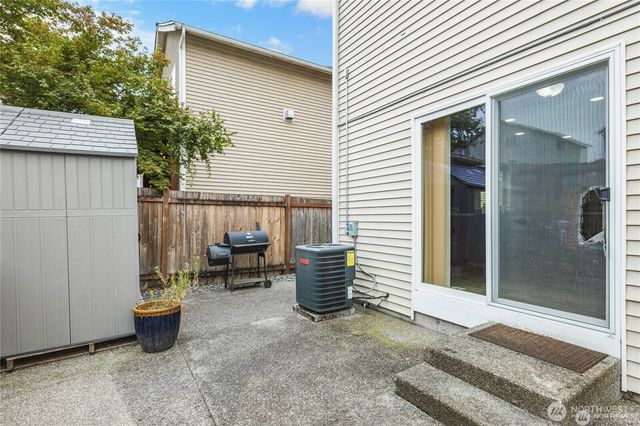 7615 198th Street E, Spanaway, WA 98387