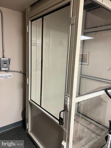 7612 DUNGAN RD, Philadelphia, PA 19111