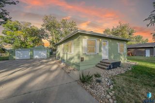 3103 S Western Ave Avenue, Sioux Falls, SD 57105