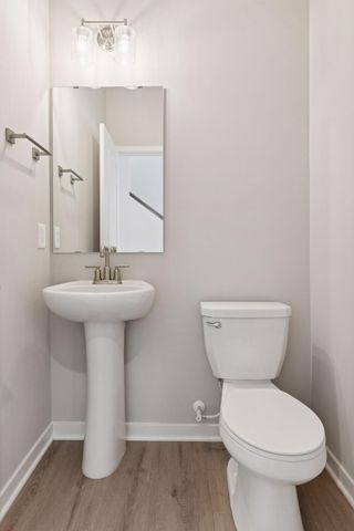 9560 4th Street N, Lake Elmo, MN 55042