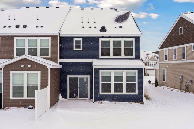 9560 4th Street N, Lake Elmo, MN 55042