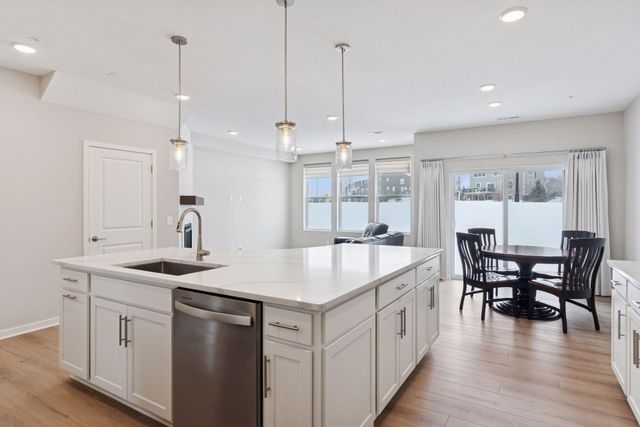 9560 4th Street N, Lake Elmo, MN 55042