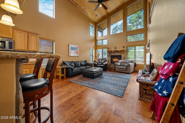 2011 N LAKE BREEZE Road, Lakeside, AZ 85929