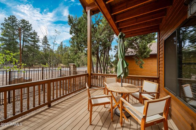 2011 N LAKE BREEZE Road, Lakeside, AZ 85929