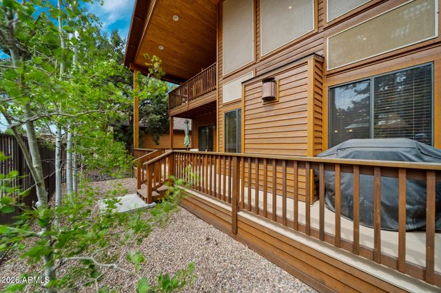 2011 N LAKE BREEZE Road, Lakeside, AZ 85929