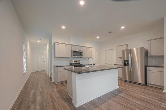 5630 Avalon Woods Drive, Spring, TX 77373