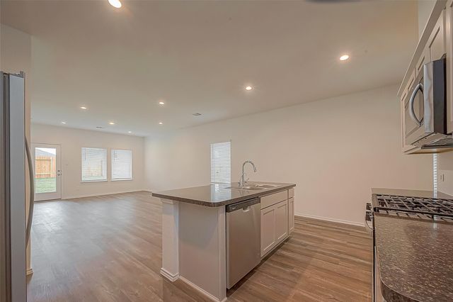 5630 Avalon Woods Drive, Spring, TX 77373