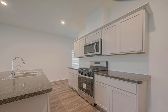 5630 Avalon Woods Drive, Spring, TX 77373