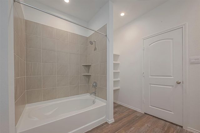 5630 Avalon Woods Drive, Spring, TX 77373