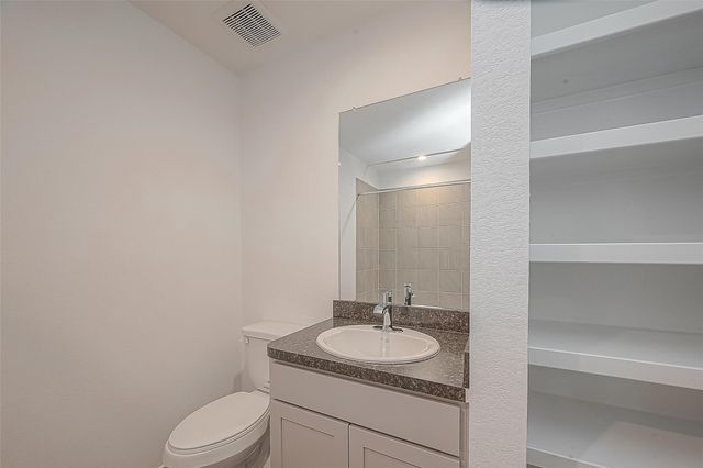 5630 Avalon Woods Drive, Spring, TX 77373