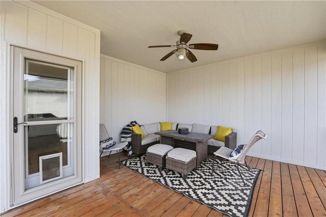 836 OLD HICKORY Road, Greenwood, MO 64034