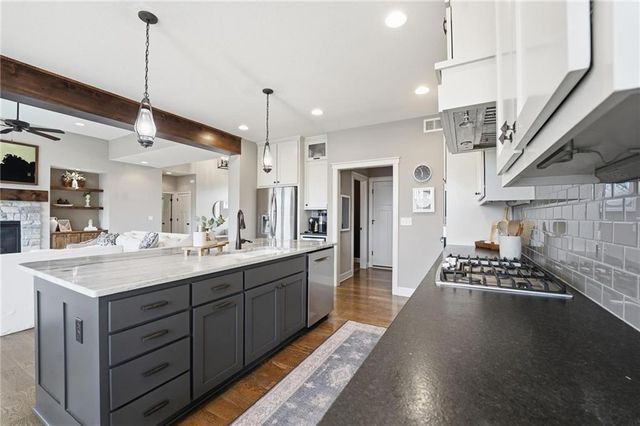 836 OLD HICKORY Road, Greenwood, MO 64034