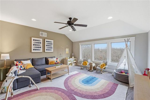 836 OLD HICKORY Road, Greenwood, MO 64034