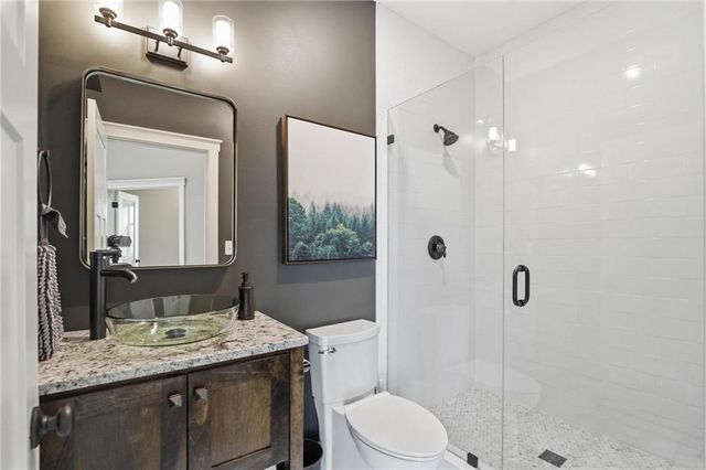 836 OLD HICKORY Road, Greenwood, MO 64034