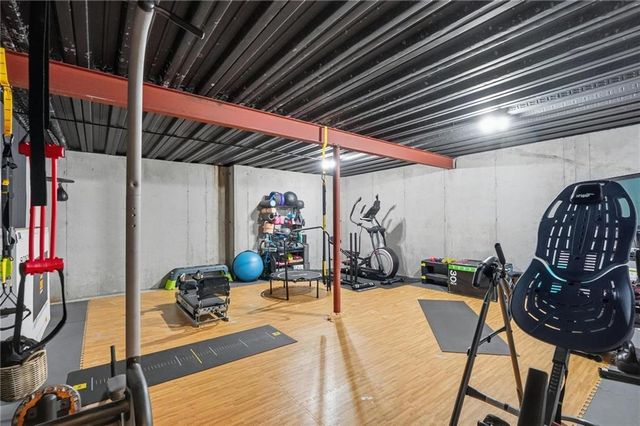 836 OLD HICKORY Road, Greenwood, MO 64034