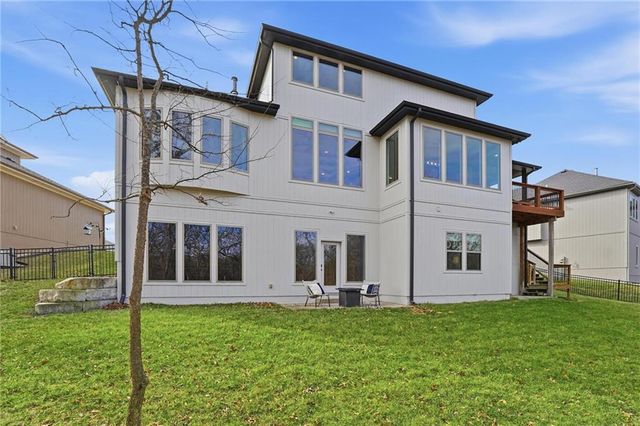 836 OLD HICKORY Road, Greenwood, MO 64034