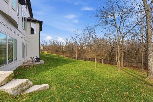 836 OLD HICKORY Road, Greenwood, MO 64034