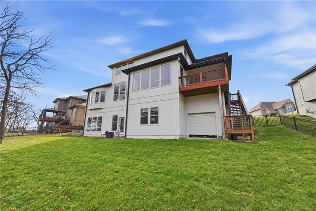 836 OLD HICKORY Road, Greenwood, MO 64034