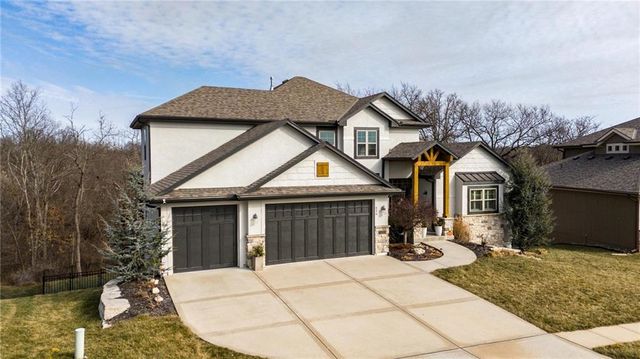 836 OLD HICKORY Road, Greenwood, MO 64034