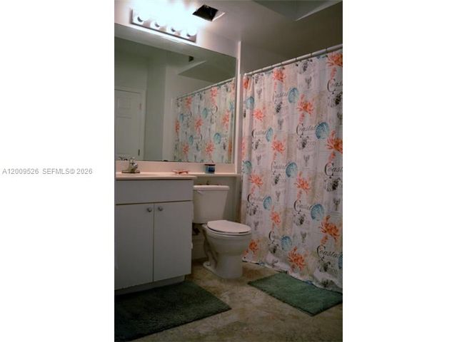 17100 N Bay Rd 1307, Sunny Isles Beach, FL 33160