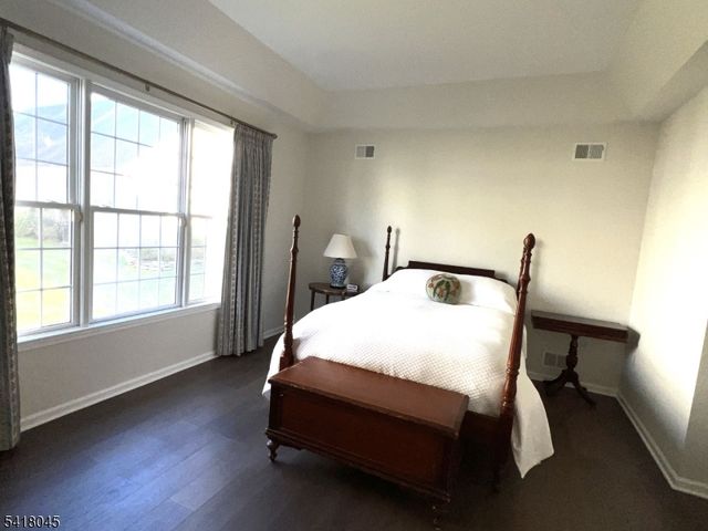 11 Stryker Rd, Franklin Twp., NJ 08873