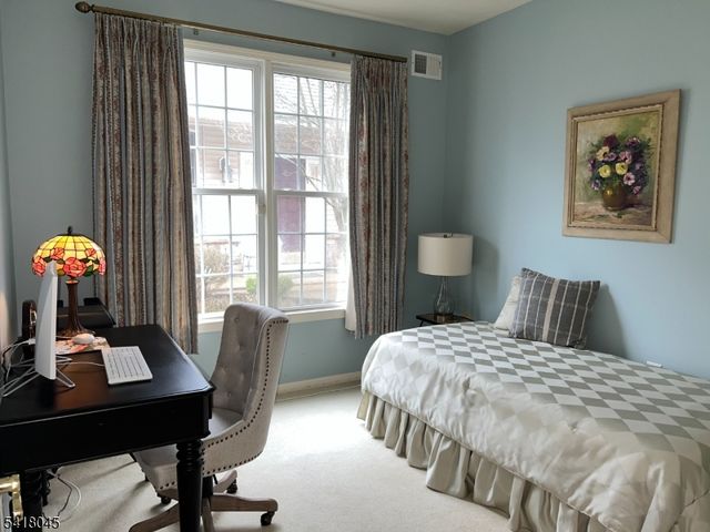 11 Stryker Rd, Franklin Twp., NJ 08873