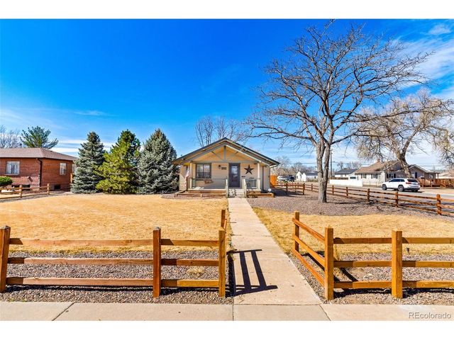 205 S 10th Ave, Brighton, CO 80601