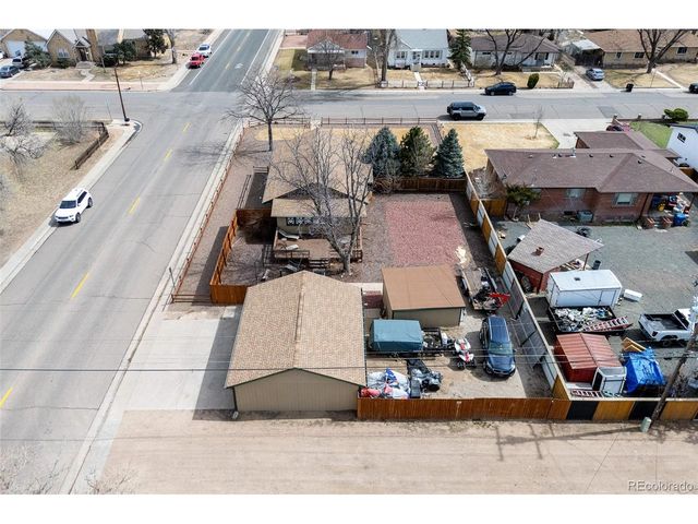 205 S 10th Ave, Brighton, CO 80601