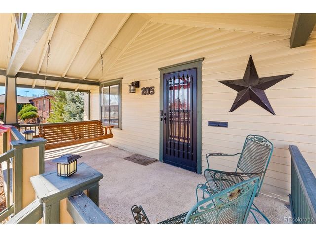 205 S 10th Ave, Brighton, CO 80601