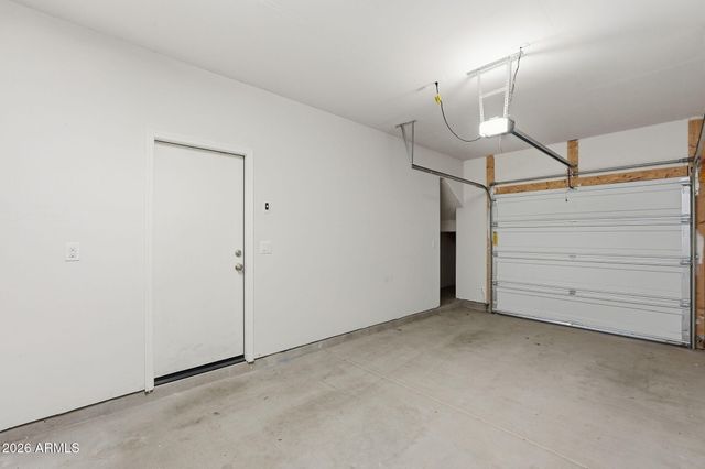 5437 W ALBENIZ Place, Phoenix, AZ 85043