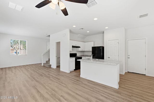 5437 W ALBENIZ Place, Phoenix, AZ 85043