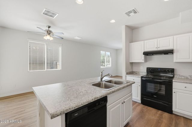 5437 W ALBENIZ Place, Phoenix, AZ 85043
