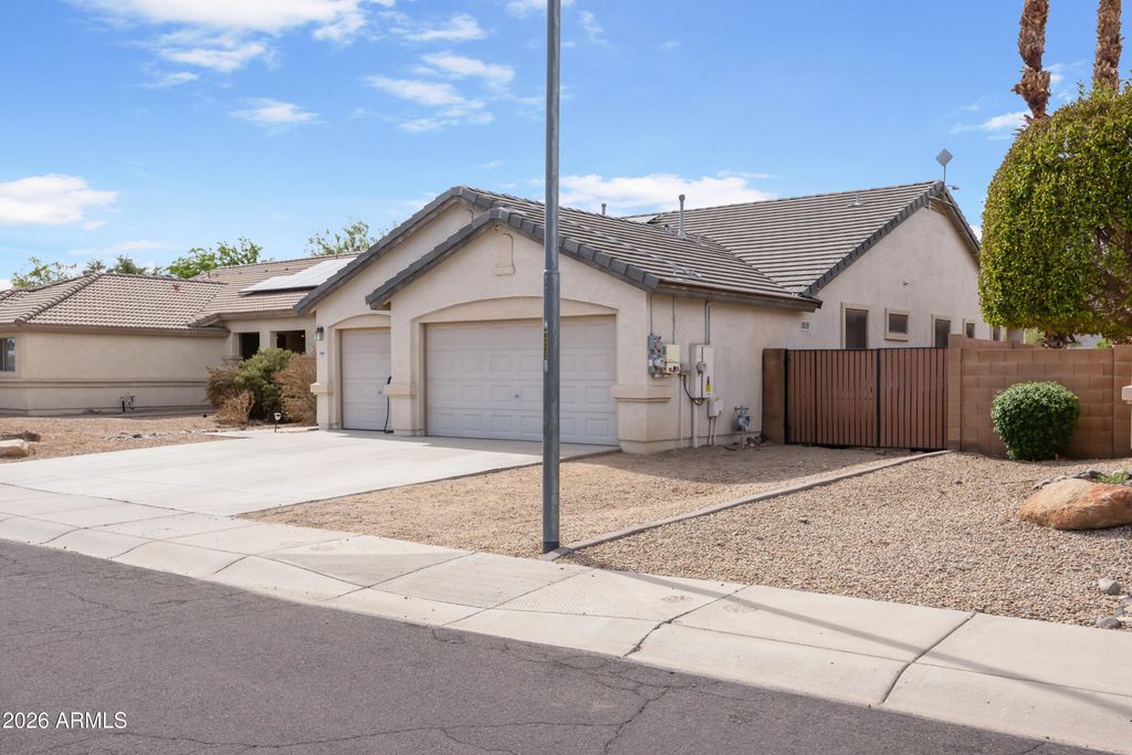 17626 N 168TH Drive, Surprise, AZ 85374 — photo 3
