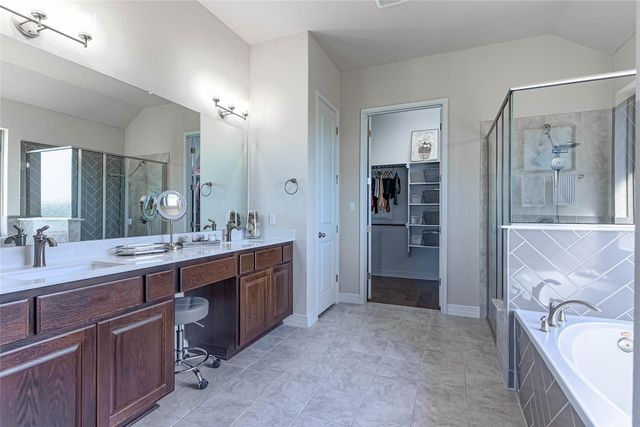 6800 Little Serenity CV, Jonestown, TX 78645