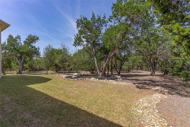 6800 Little Serenity CV, Jonestown, TX 78645