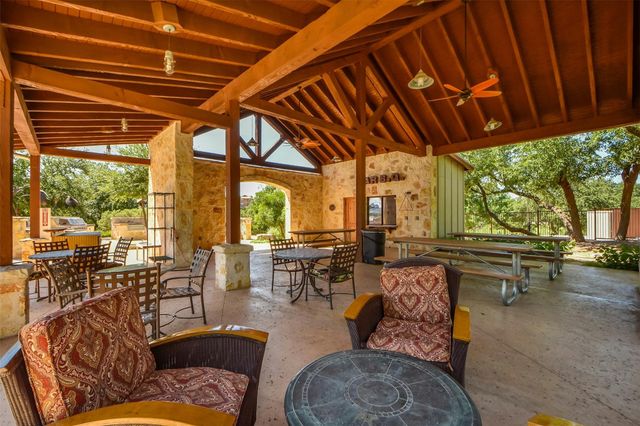 6800 Little Serenity CV, Jonestown, TX 78645