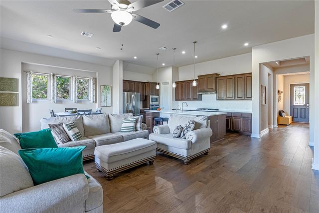 6800 Little Serenity CV, Jonestown, TX 78645