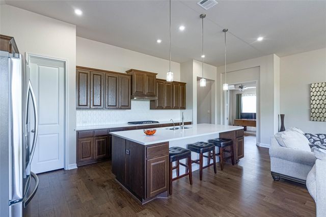 6800 Little Serenity CV, Jonestown, TX 78645