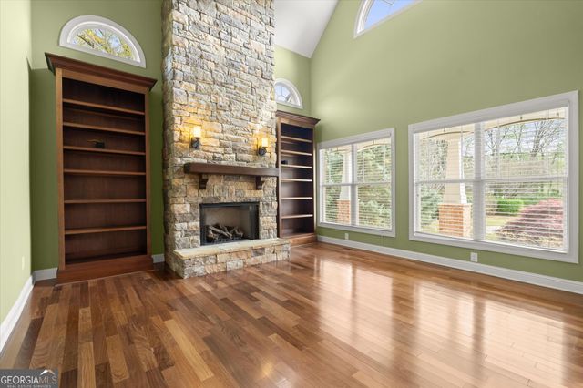 390 Chaffin Road, Roswell, GA 30075