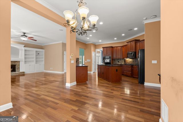 390 Chaffin Road, Roswell, GA 30075