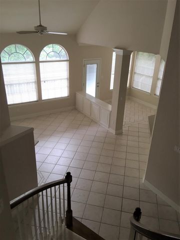 12 Treemont DR, Austin, TX 78746