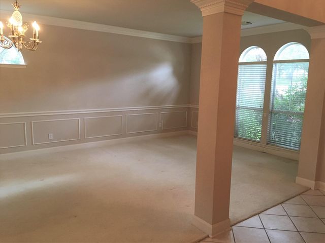 12 Treemont DR, Austin, TX 78746