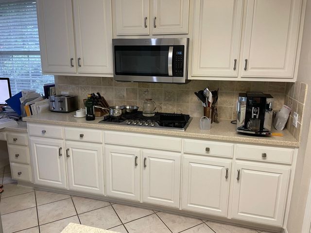 12 Treemont DR, Austin, TX 78746