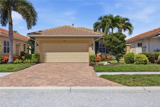 490 MONTELLUNA DRIVE, North Venice, FL 34275