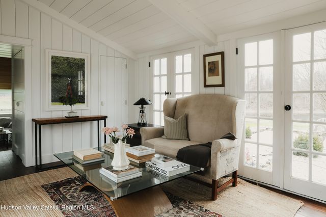 433 Rapp Road, Valatie, NY 12184